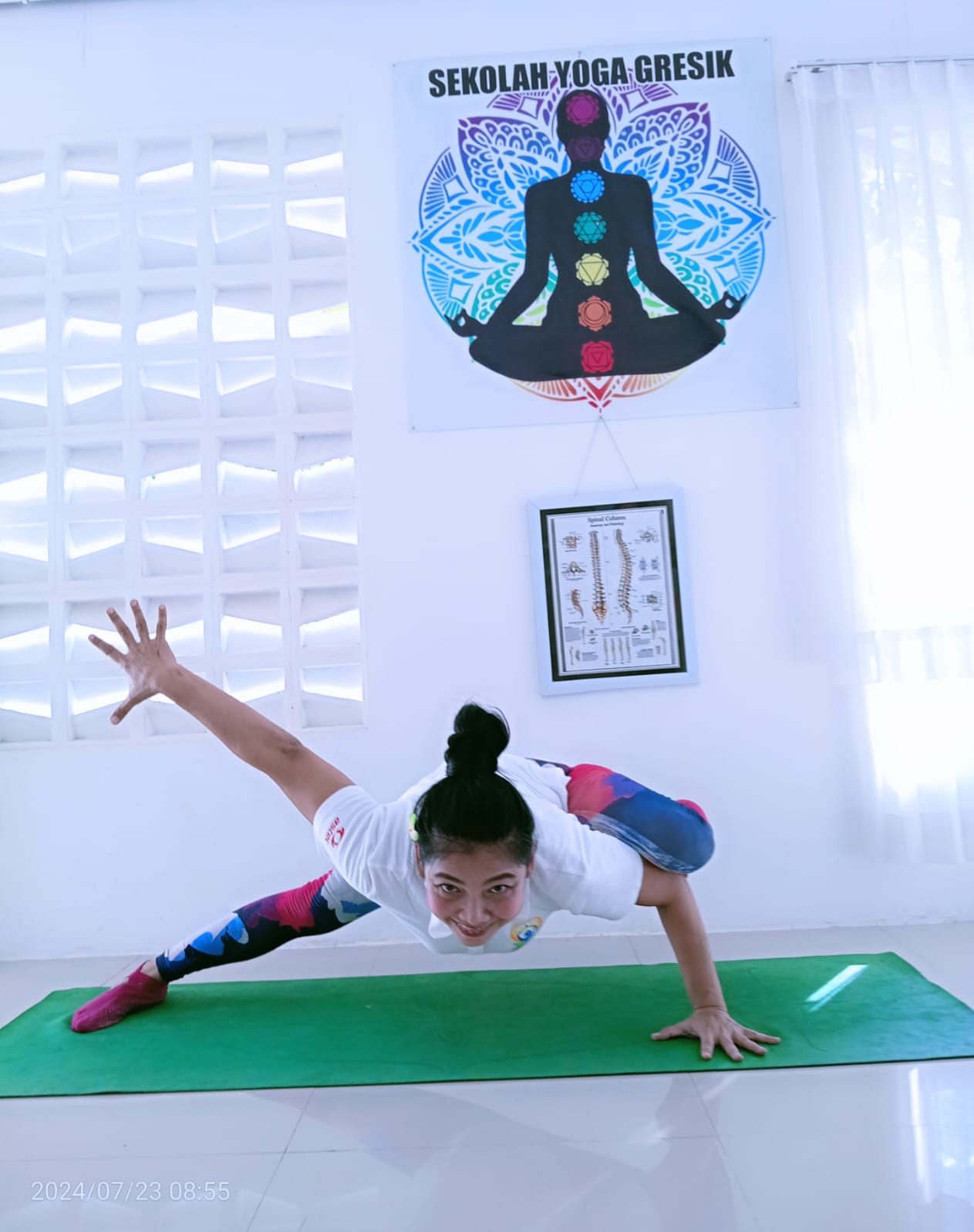 Miss Diana Sekolah Yoga Gresik: Yoga adalah Perjalanan Hidup yang Istimewa