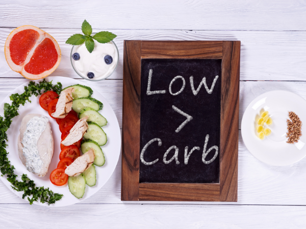 image article Manfaat dan Risiko Diet Rendah Karbohidrat yang Perlu Kamu Tahu